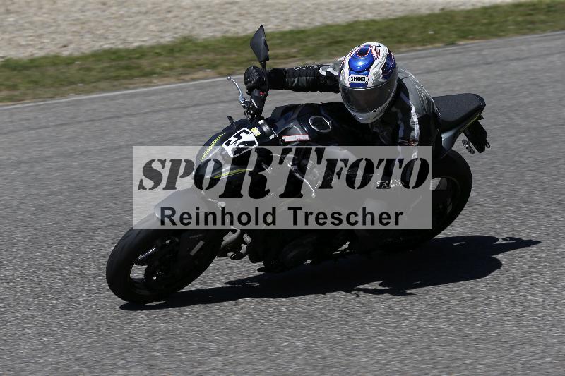 /15 22.05.2026  Plüss Moto Sport  Discover the Bike ADR /Gruppe gelb - Bike 2/54
